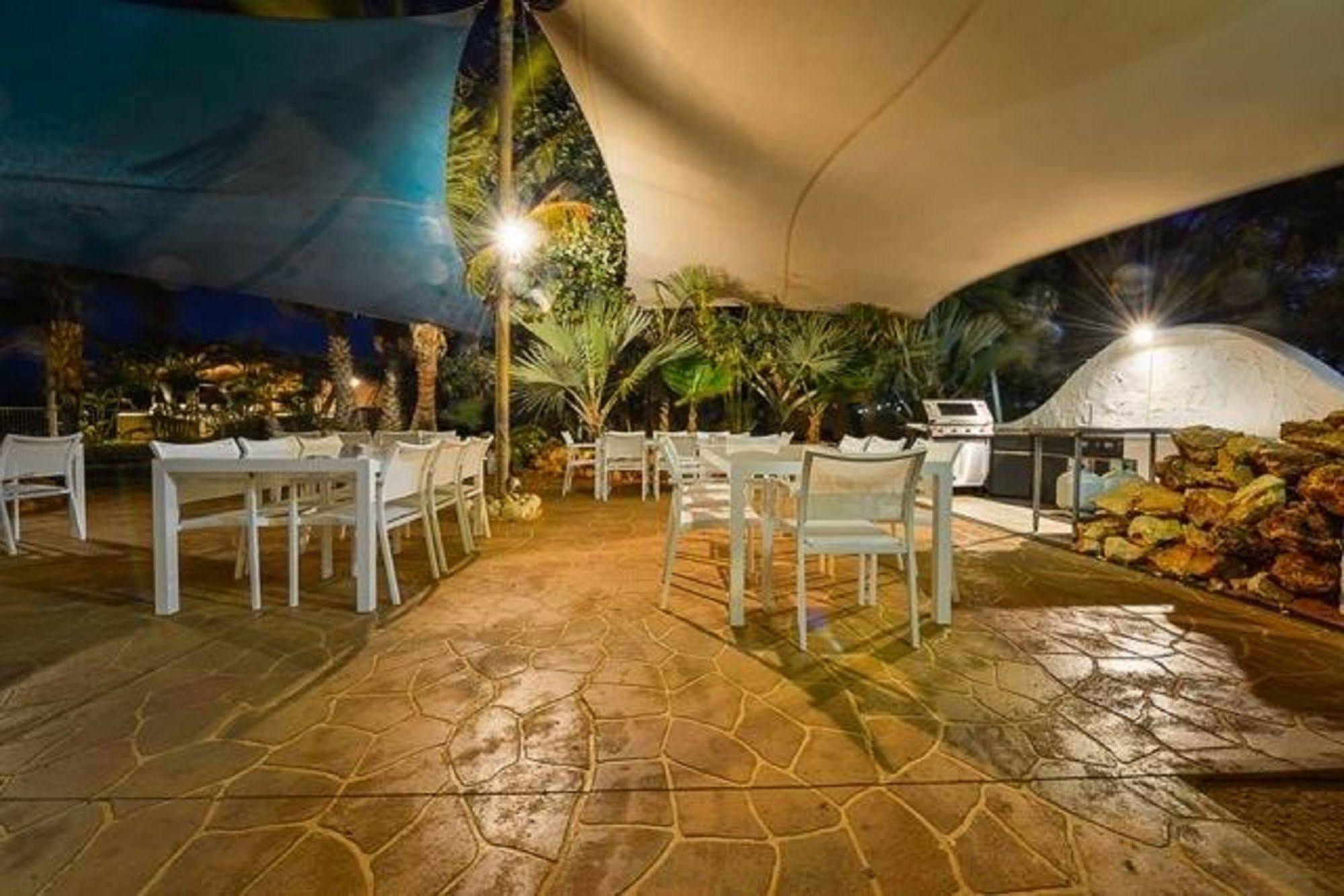Sea Breeze Resort Έξμαουθ Εξωτερικό φωτογραφία